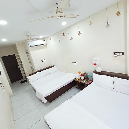 Hotel S Tower Ujjain Exterior foto