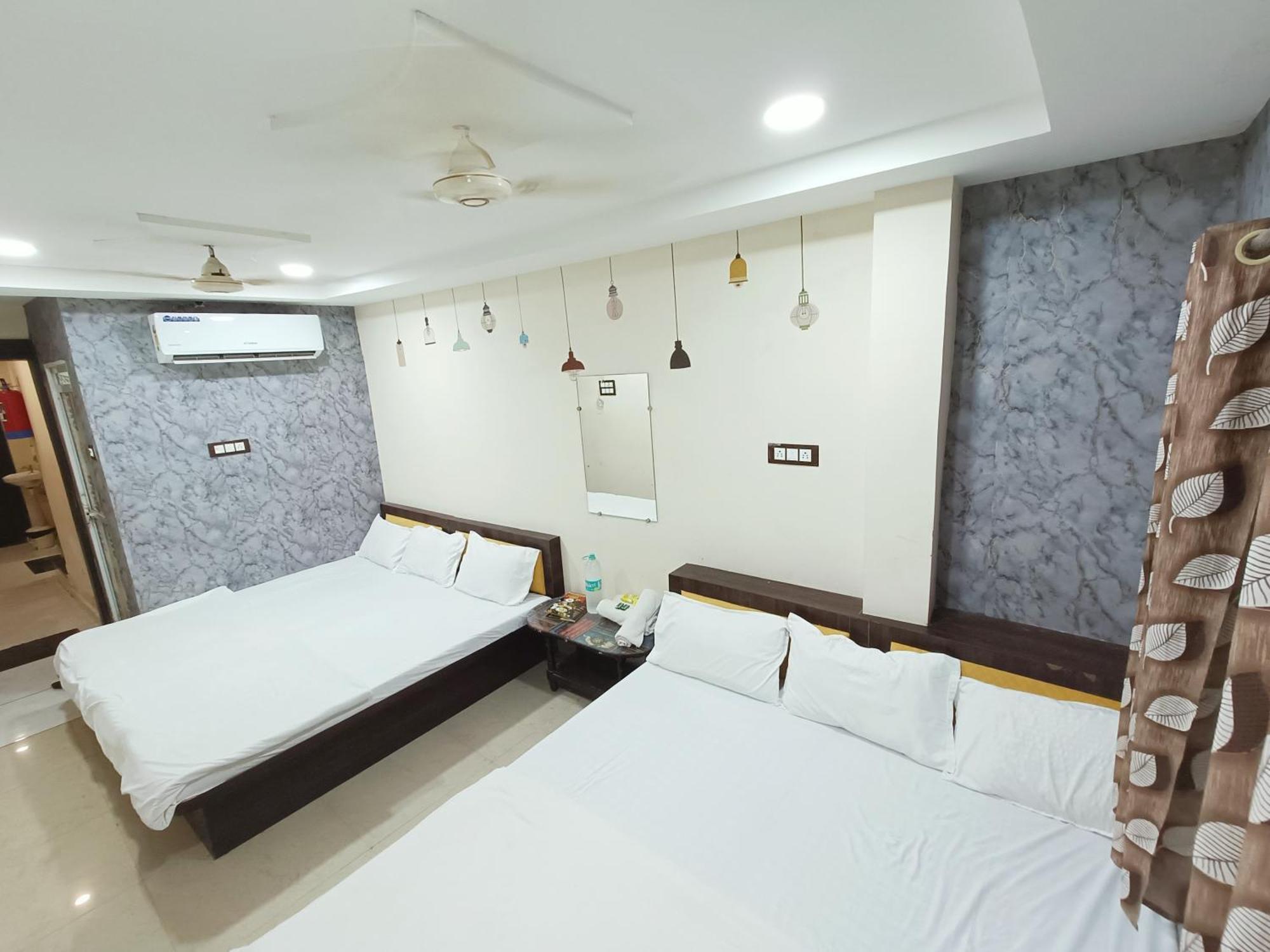 Hotel S Tower Ujjain Exterior foto